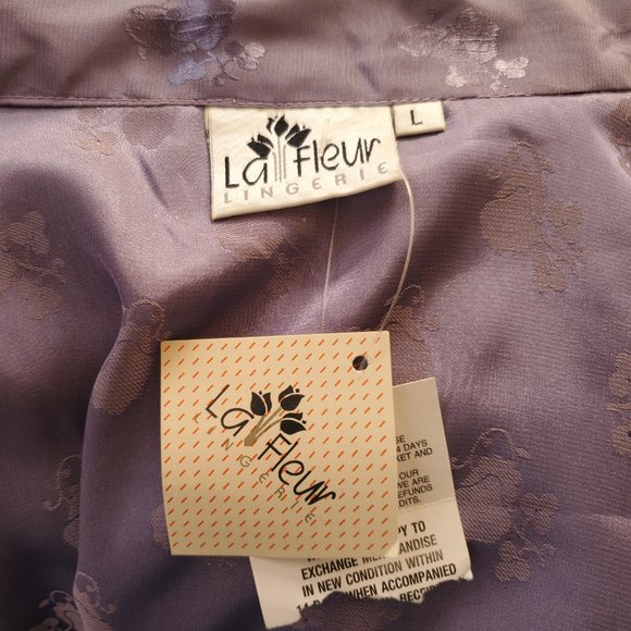 NWT  LA FLEUR EXCLUSIVE LIGHT WEIGHT SATIN KIMONO FLORAL ROBE COVER UP - Picture 9 of 9